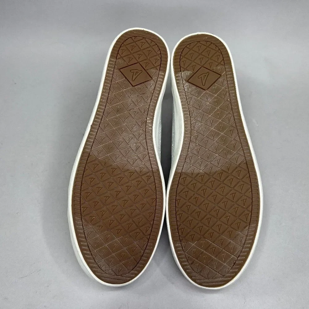 Sperry Shoes Girl’s Size 6 Silver‎ Top-Sider Crest Vibe Leather Sneakers